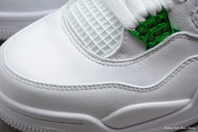 Kick Theory Jordan CT8527-113 Green Pine Air 4 0523